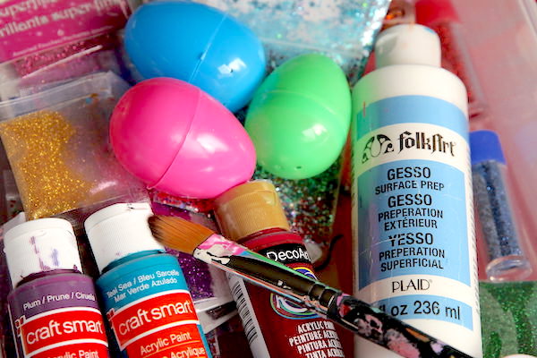 plastic eggs, gesso, paint, glitter